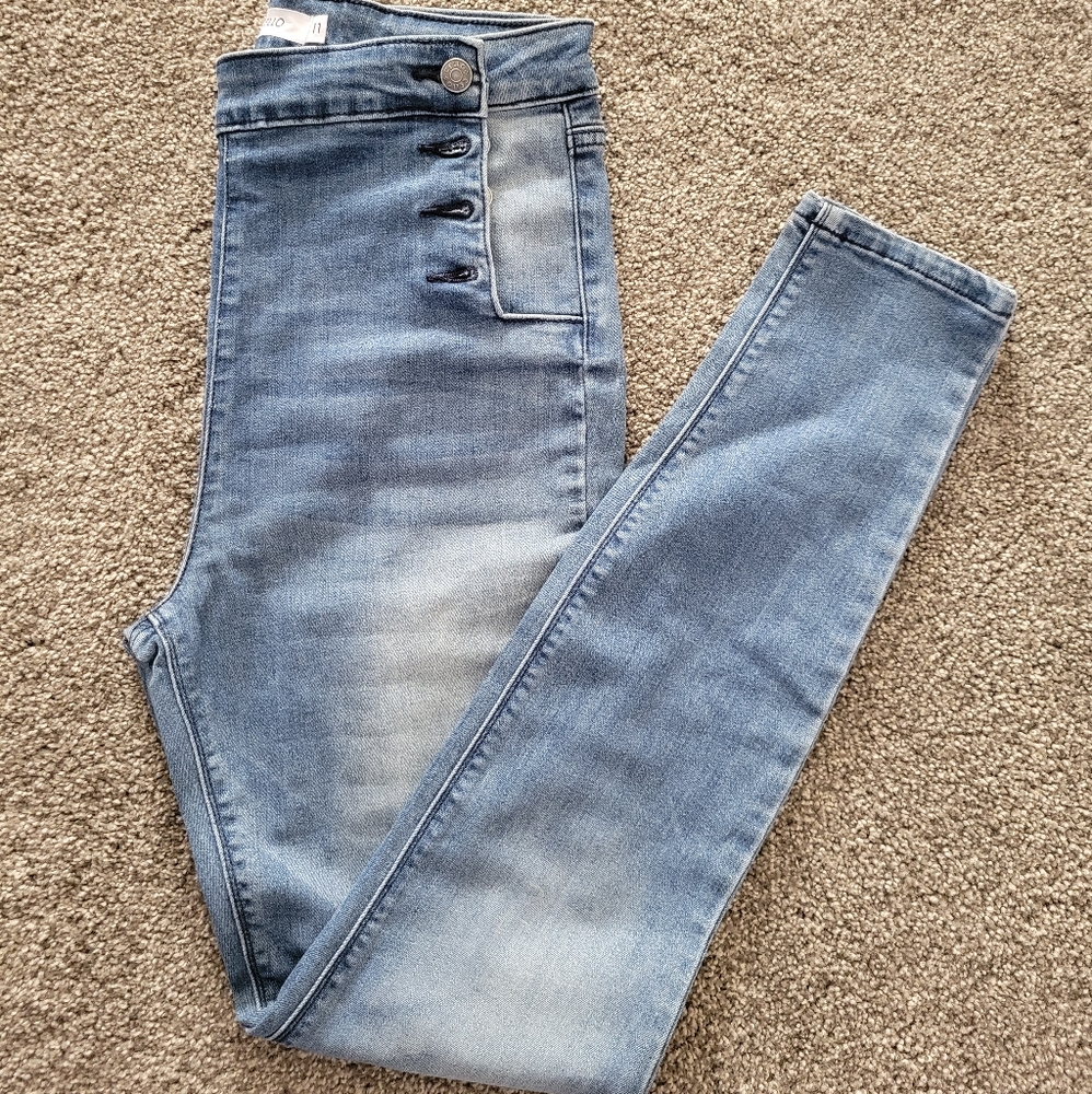 Cello Light Blue Jeans With Sailor  Buttons. Size 11.